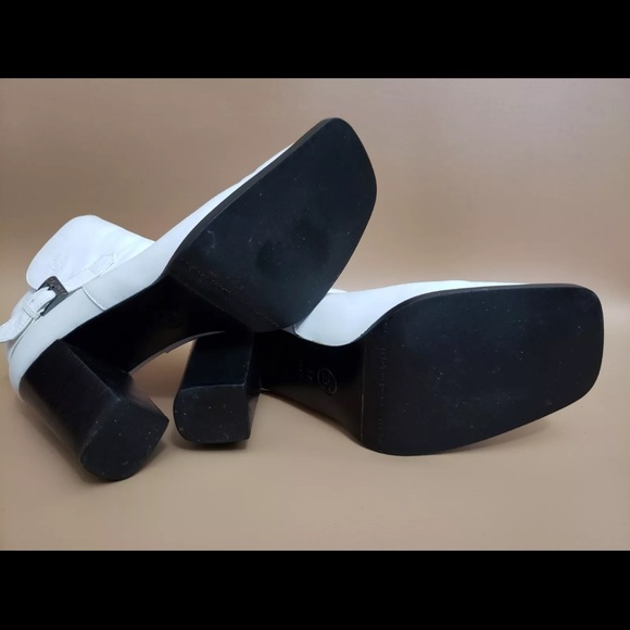 Vintage Chanel Square Toe Leather Ankle Boots - Picture 7 of 11